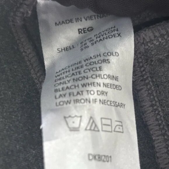 Quince Women's S Ultra-Stretch Ponte Straight Leg Faux Front Double-Knit Pants - Picture 5 of 5